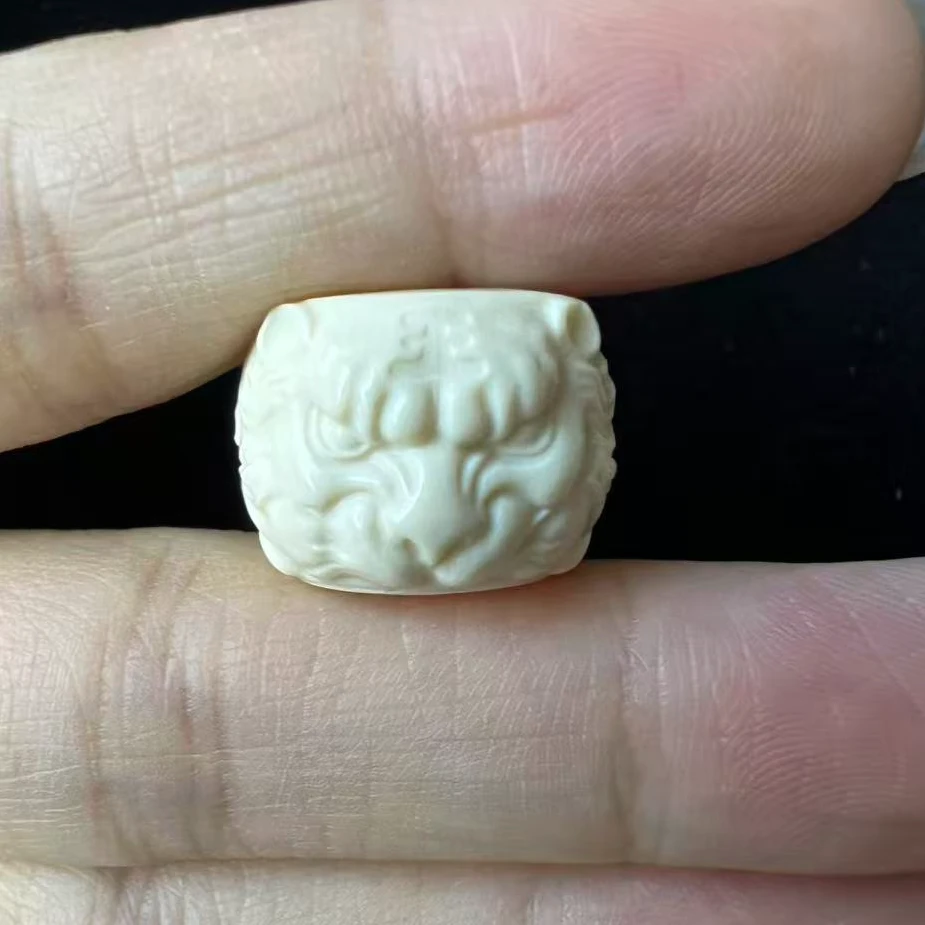【吞金虎头】5A天然猛犸牙配饰14x19x19mm-Q6