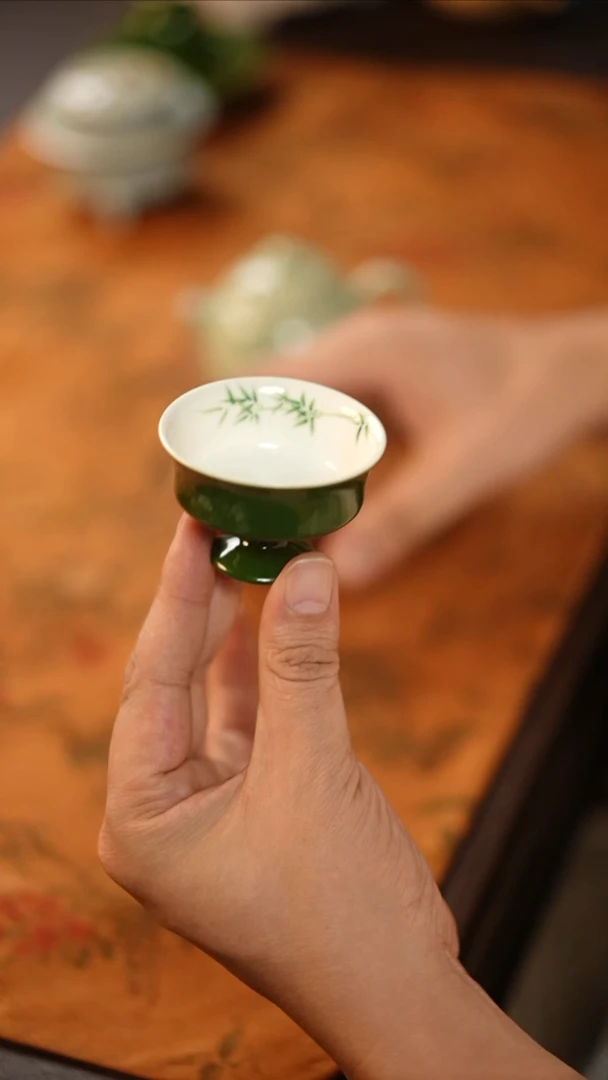 茶具绿色小高足马蹄竹子杯