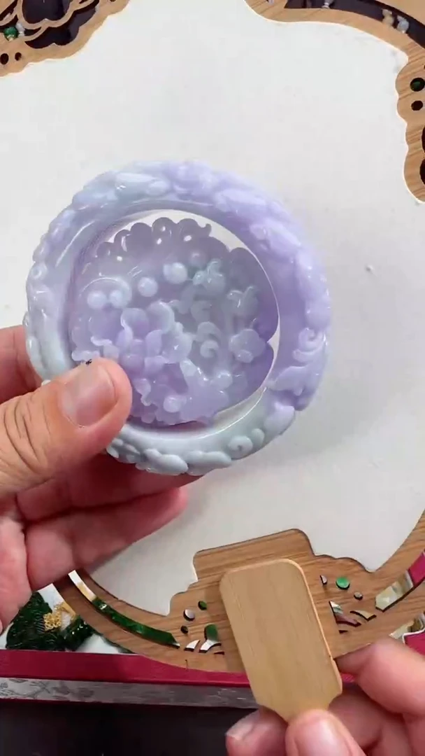 翡翠未镶嵌颈饰手镯5455