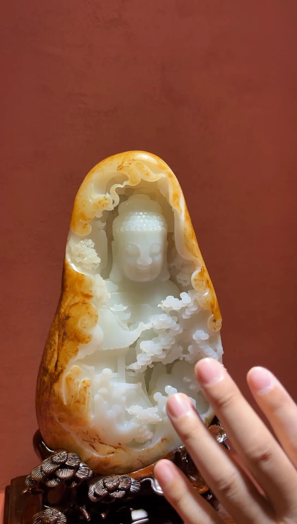 未镶嵌和田玉摆件人**戏和田玉