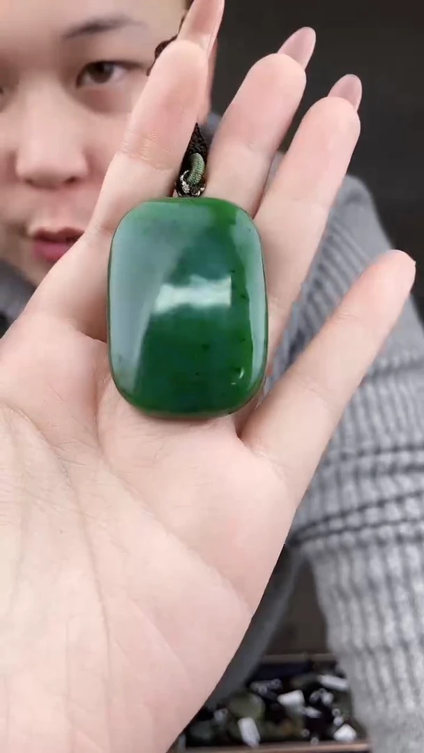 未镶嵌和田玉挂件和田玉拍一发一，多样性发货！