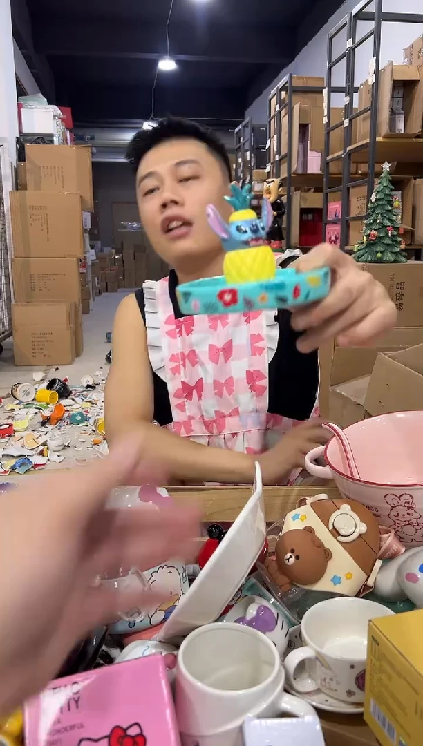 瓷片原盒史迪仔菠萝首饰盘