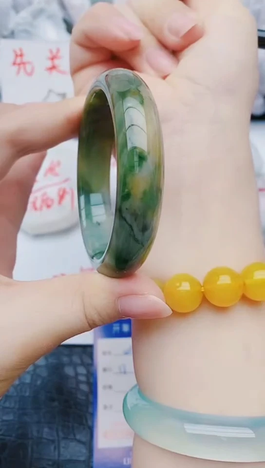 未镶嵌手镯石英质玉w211+56-57