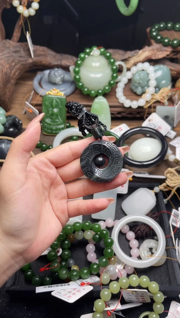 吊坠(不含链)未镶嵌和田玉若羌毛毛矿青花 时来运转 9014728
