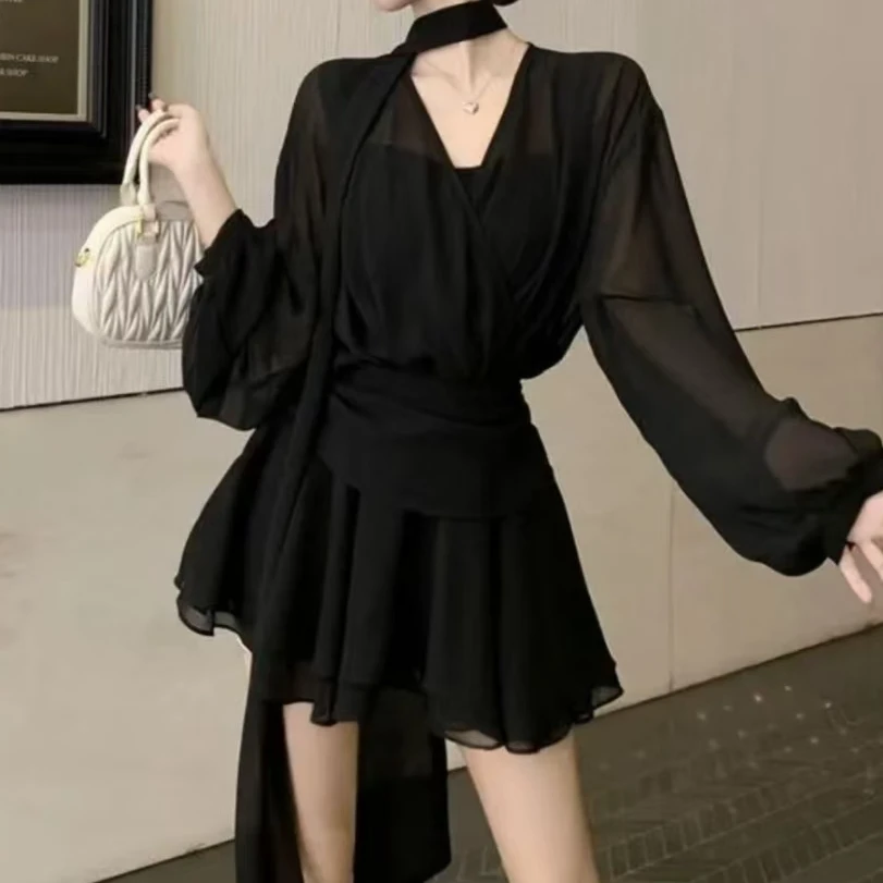 潘老板【气质性感】春夏新款法式V领长袖衬衫百褶连衣裙746