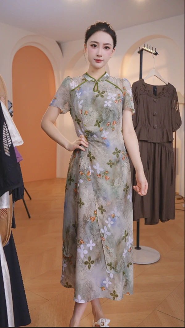 M1066 夏季新款高档旗袍洋气新中式收腰显瘦气质妈妈连衣裙女时尚