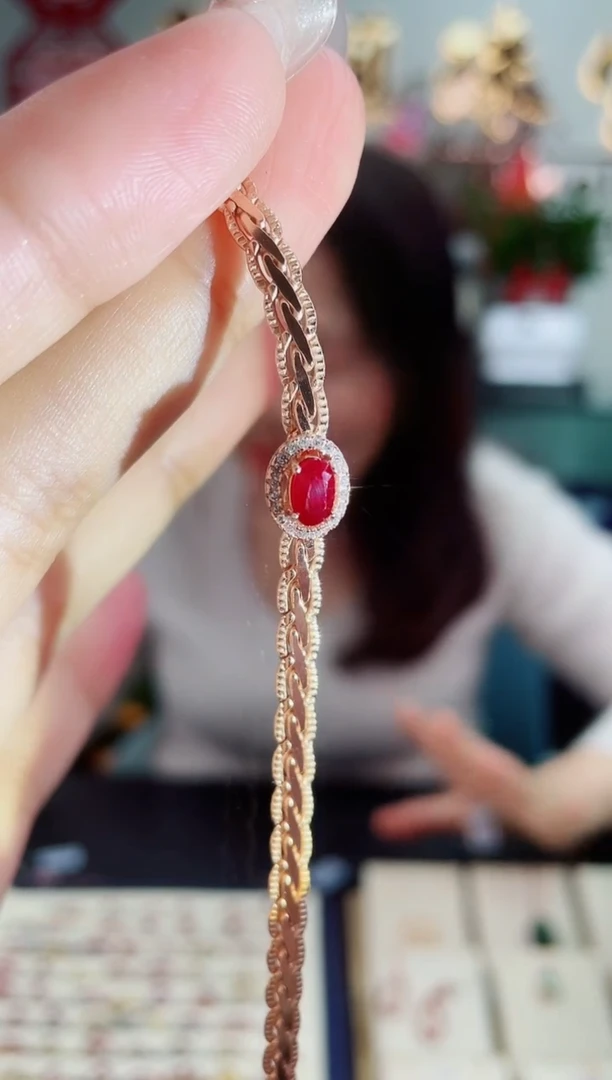 【闪购商品】红宝石手链银S925镶嵌手链