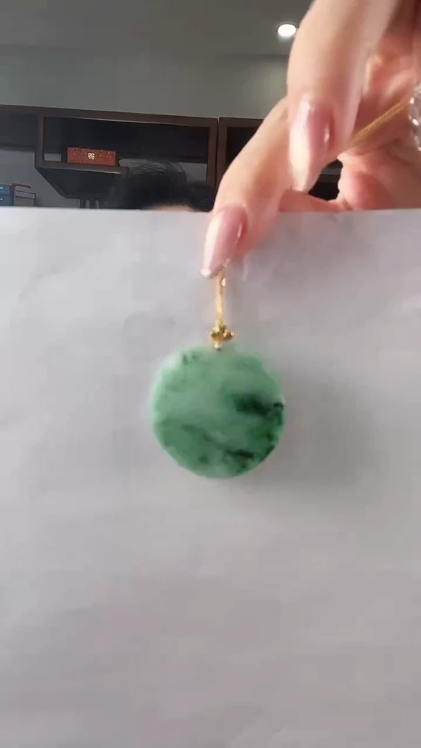 【闪购商品】翡翠颈饰未镶嵌无事牌