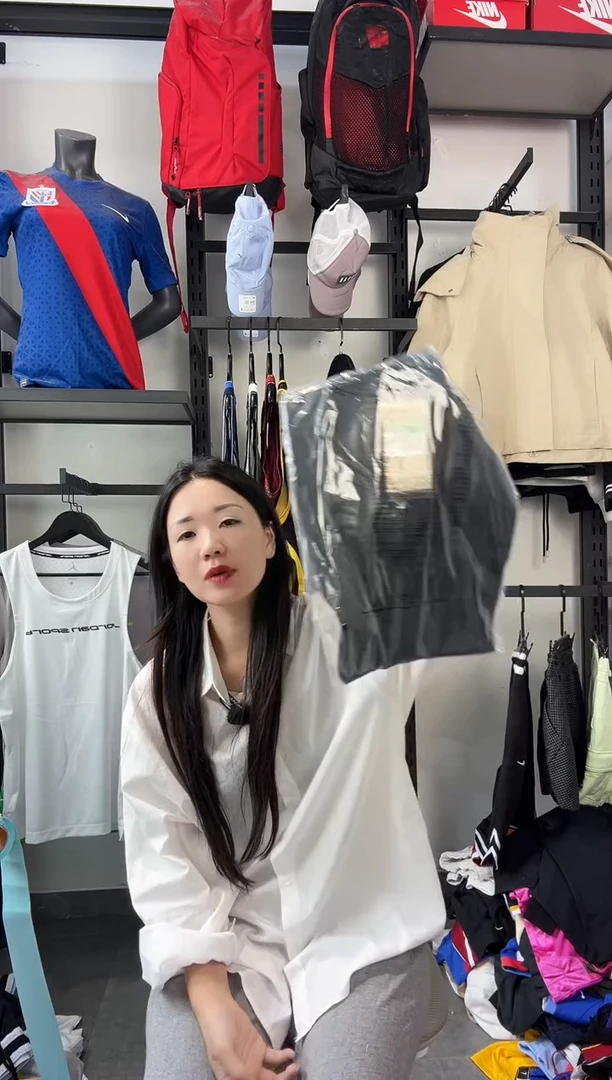 426  ·编码 瑕疵款直播间过款为准 尺码·XL
