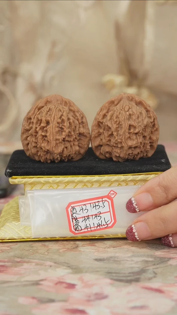 把件文玩核桃赵喜满南疆石微修