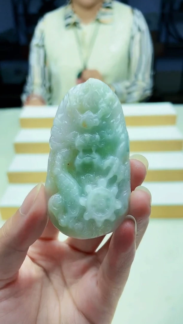 颈饰未镶嵌翡翠09170033