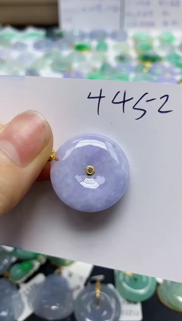 翡翠18K金镶嵌颈饰天然缅甸翡翠A货