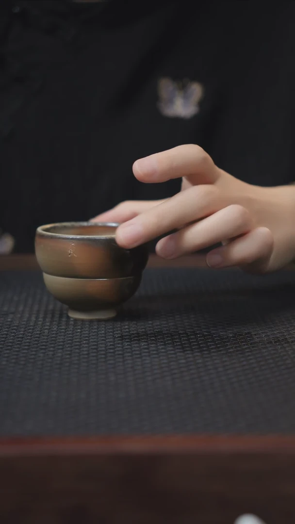 嵩州瓷九孔柴烧003