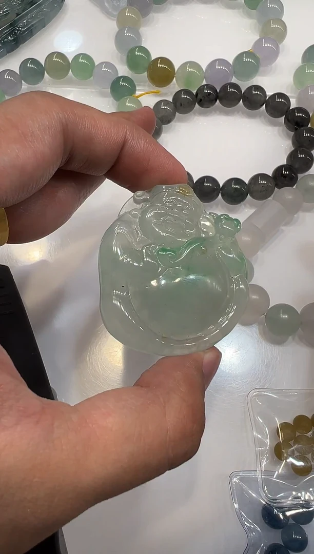 未镶嵌定制翡翠挂件