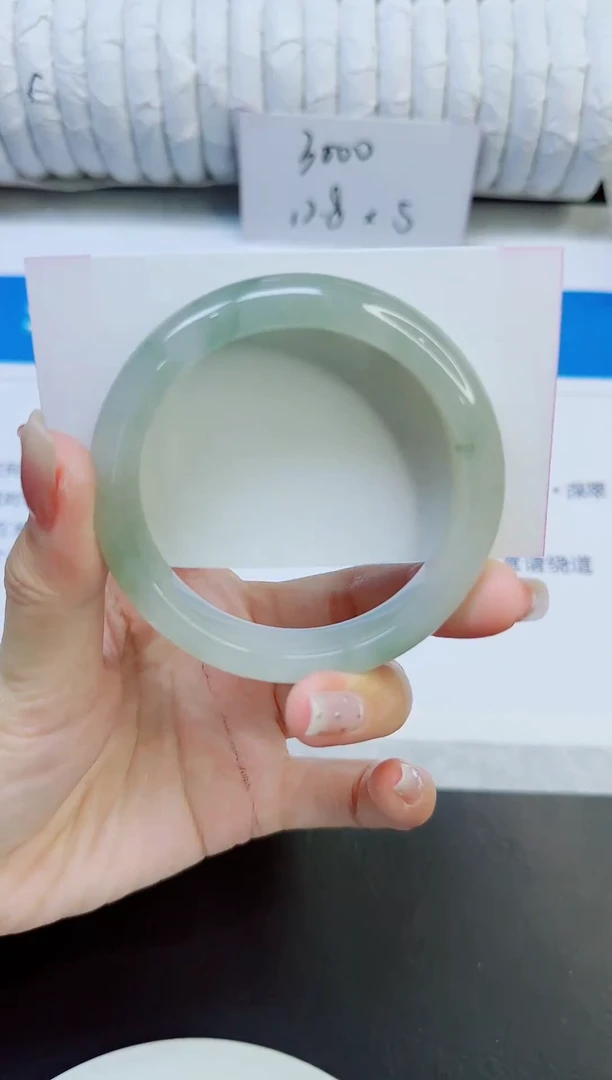 石英质玉手镯未镶嵌40/54.5