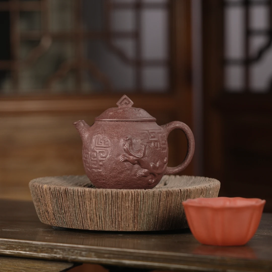 原创紫泥~螭龙~紫砂壶紫茄泥