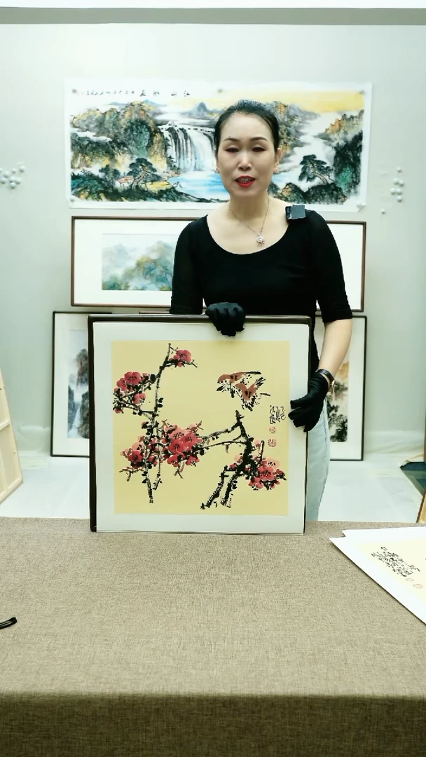 国画52*52李法良手绘花鸟带框