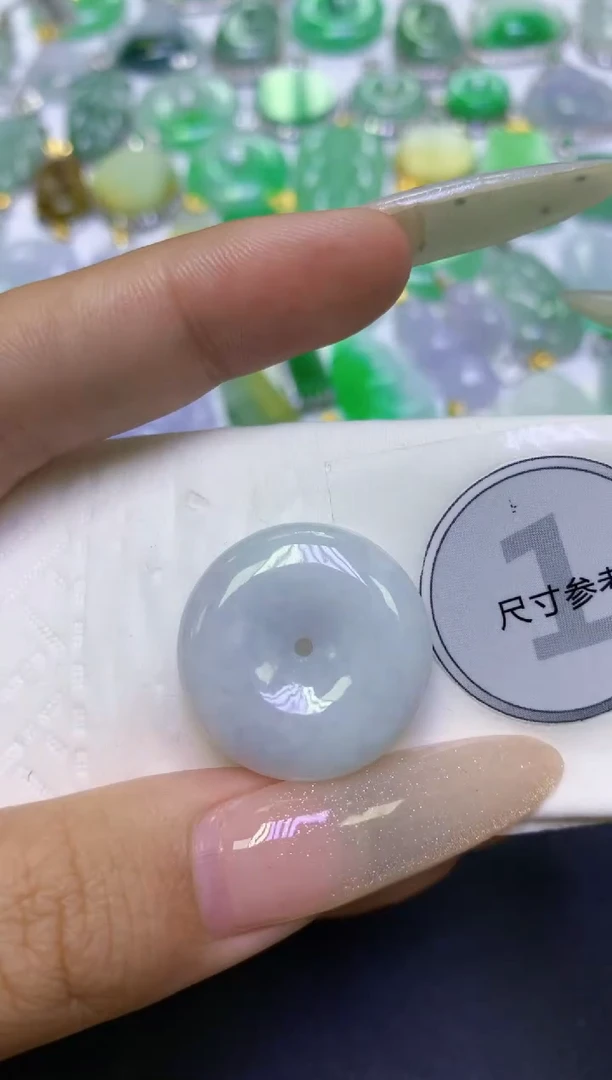 颈饰未镶嵌翡翠天然缅甸翡翠A货百元以上9元证书费自理