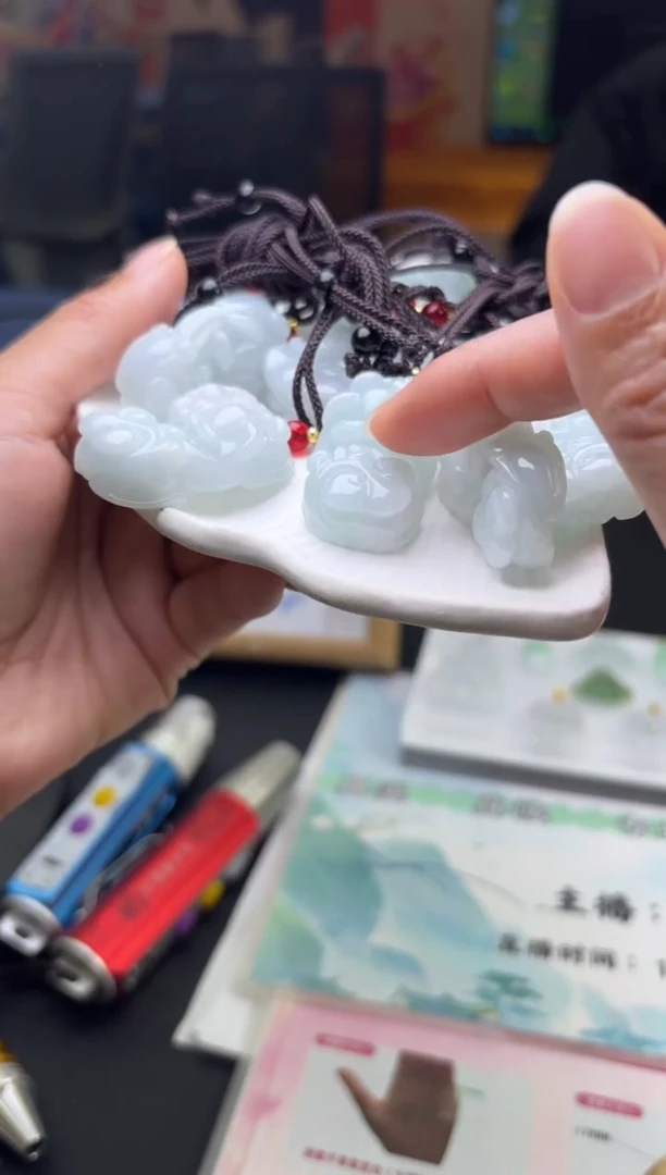 未镶嵌挂件翡翠多样性发一件CH168