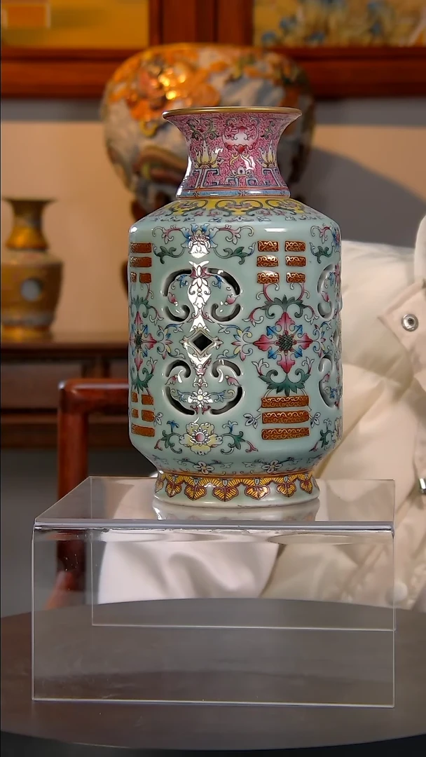 【闪购商品】镂空花瓶镂空花瓶