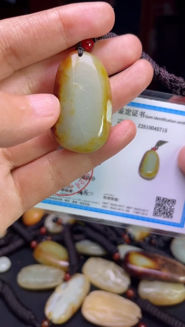 颈饰未镶嵌和田玉123