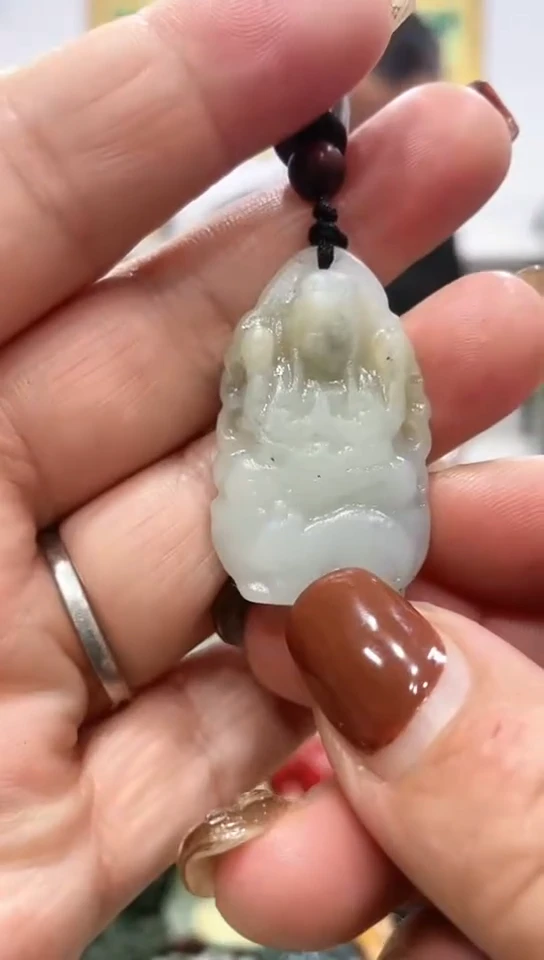 未镶嵌岫玉挂件