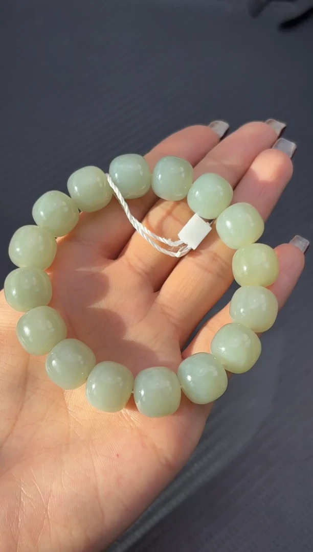 未镶嵌手串和田玉且末近矿微色差青白玉卡14老型手串