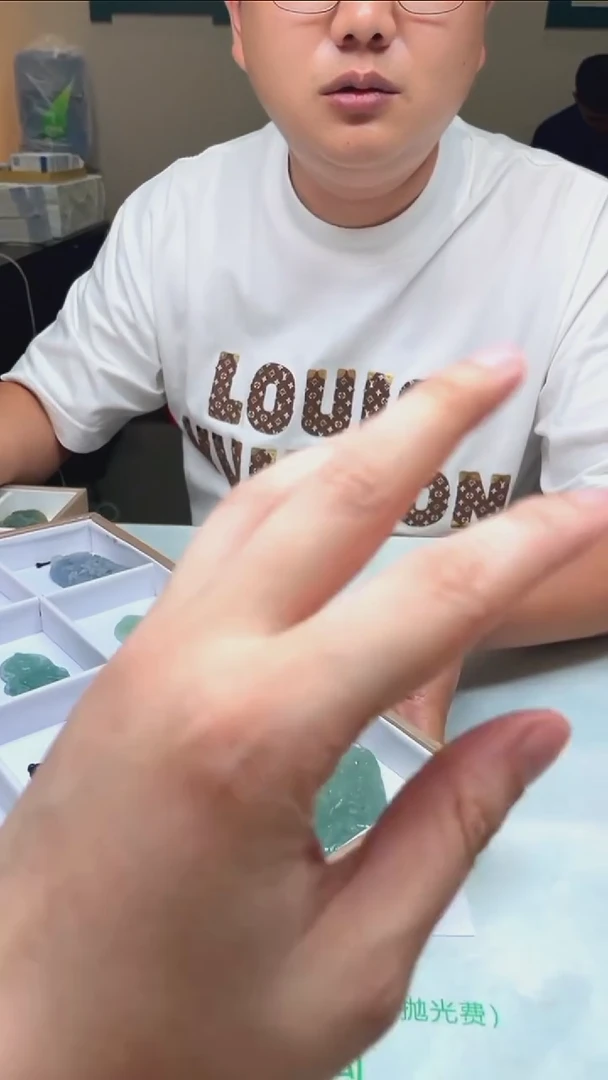 定制翡翠未镶嵌青****~-毛货-不退不换-