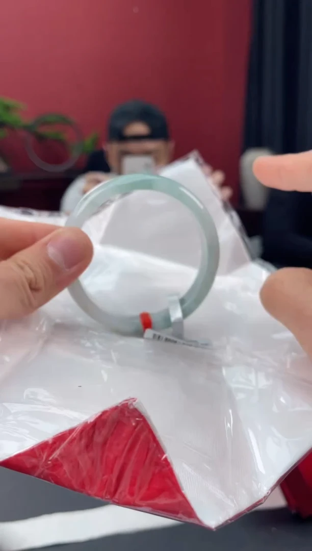 未镶嵌手镯翡翠7