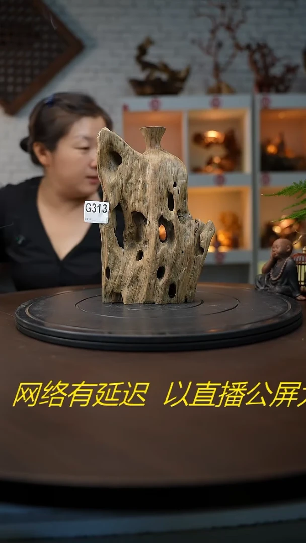 木木雕款用****8云南龙骨木花瓶
