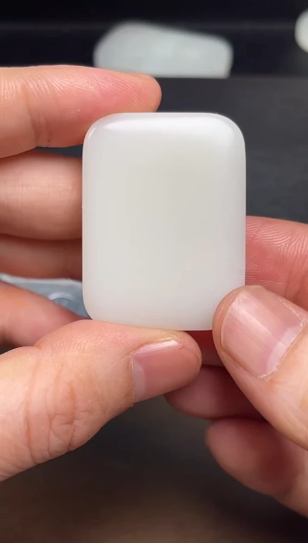 【闪购商品】和田玉颈饰未镶嵌51  带裂