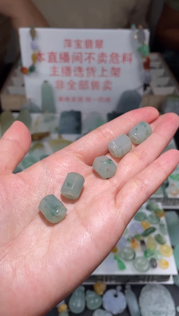 未镶嵌定制翡翠|单件多样性发其一