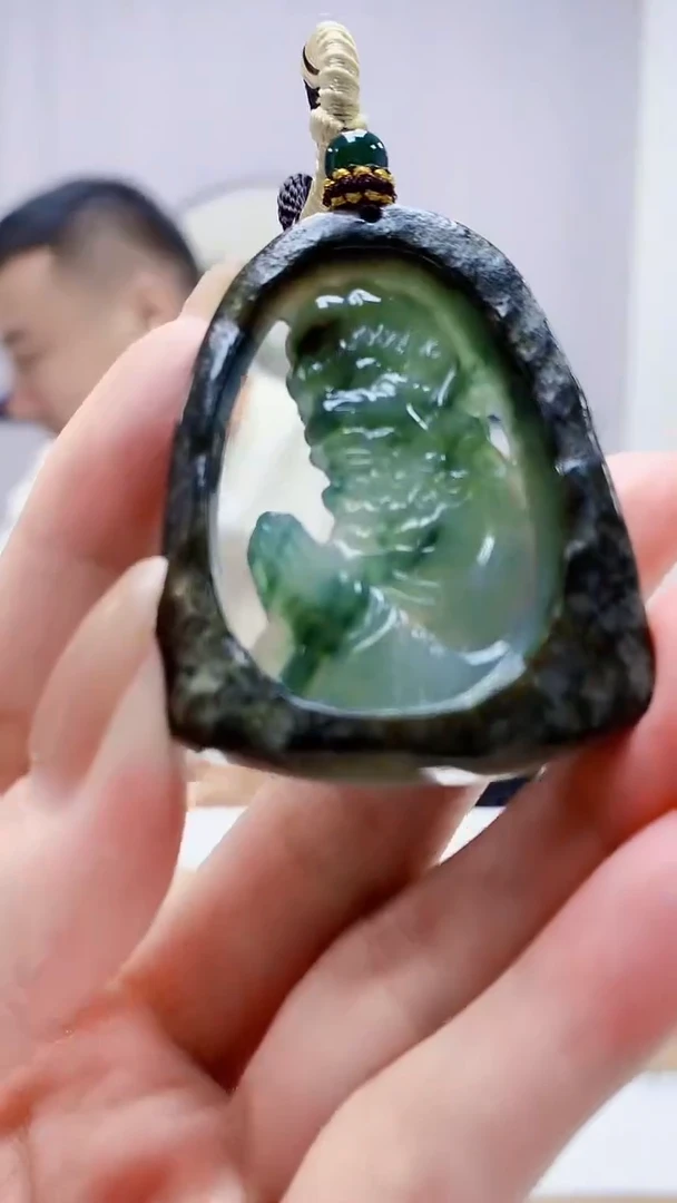 未镶嵌定制翡翠4898MM-毛货挂件51