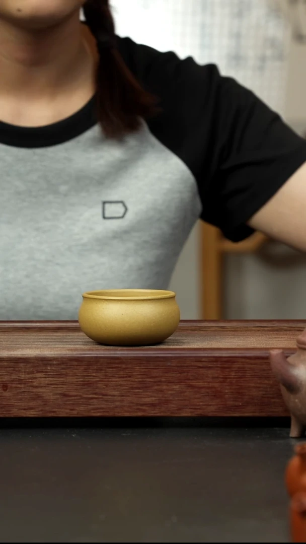 紫砂茶杯黄金段普洱杯