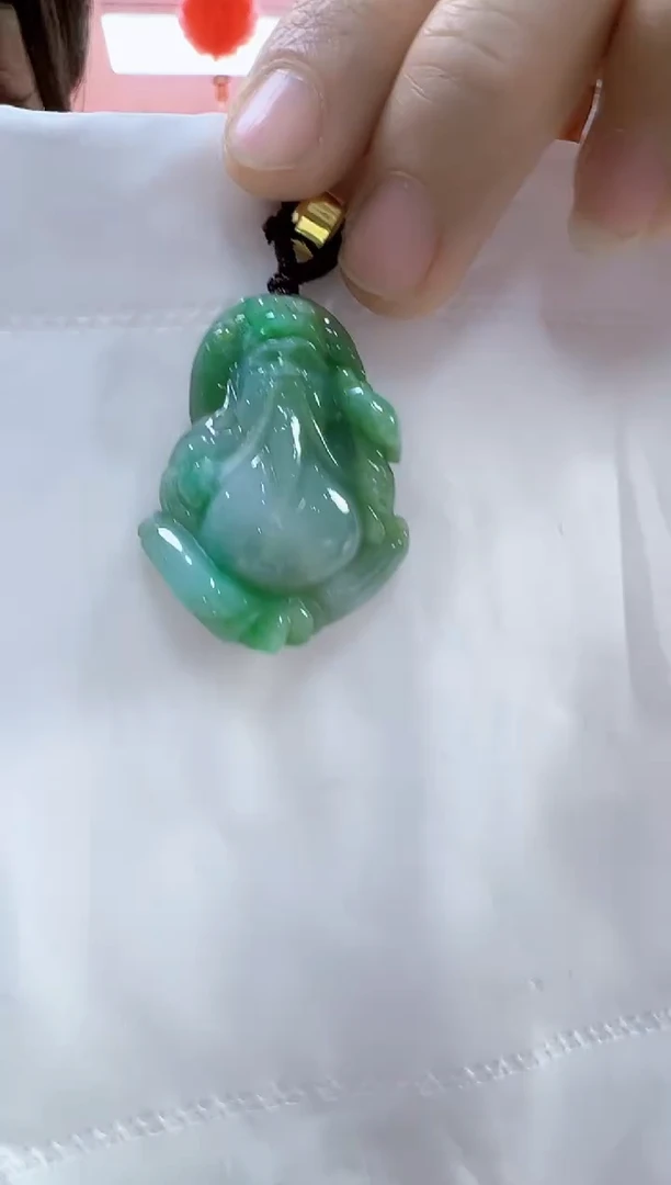 【闪购商品】翡翠颈饰未镶嵌孤品财神