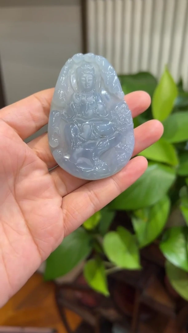 翡翠未镶嵌颈饰吊坠