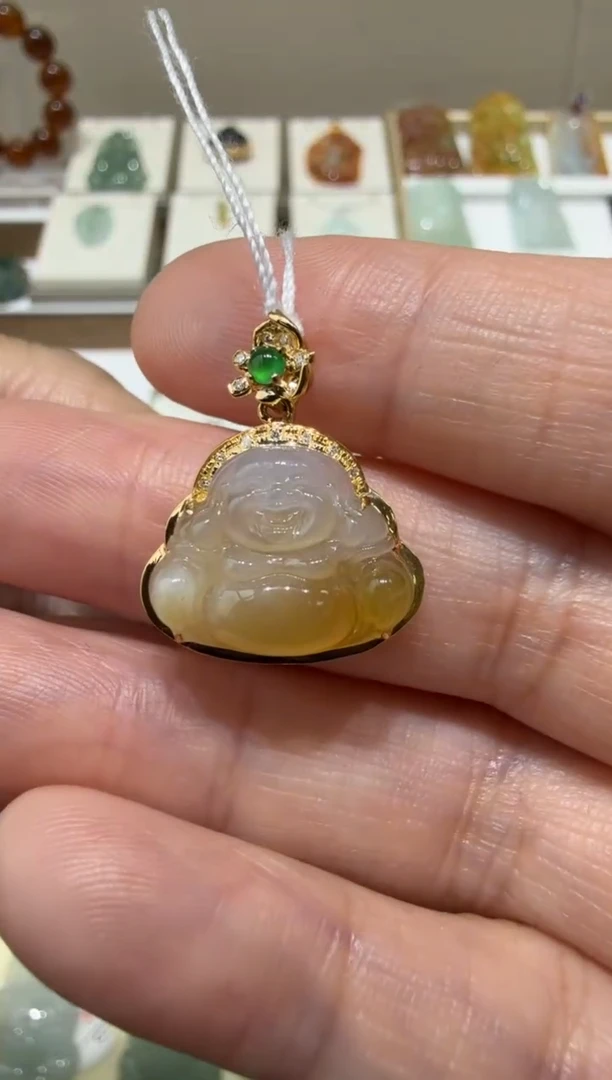 18K金镶嵌挂件翡翠A货翡翠多样性孤品