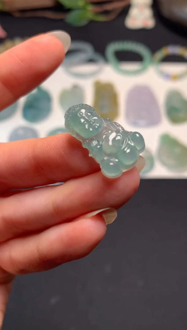 定制翡翠未镶嵌0683965676