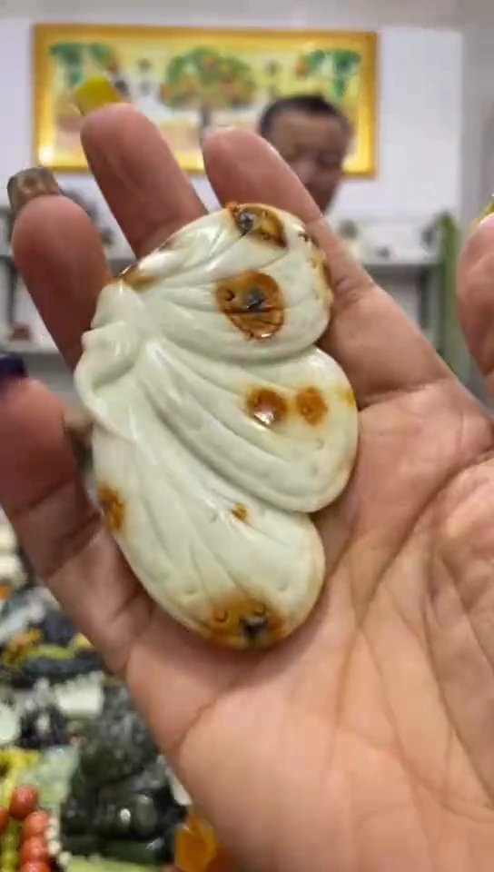 未镶嵌岫玉挂件