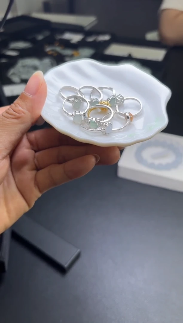 未镶嵌挂件翡翠多样性发一件R703050