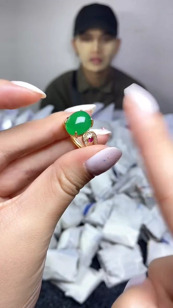 满色吊坠 所见即所得！