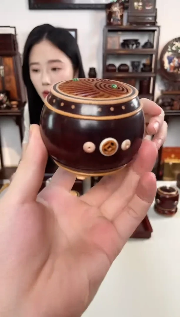 紫檀木类成套家具香炉