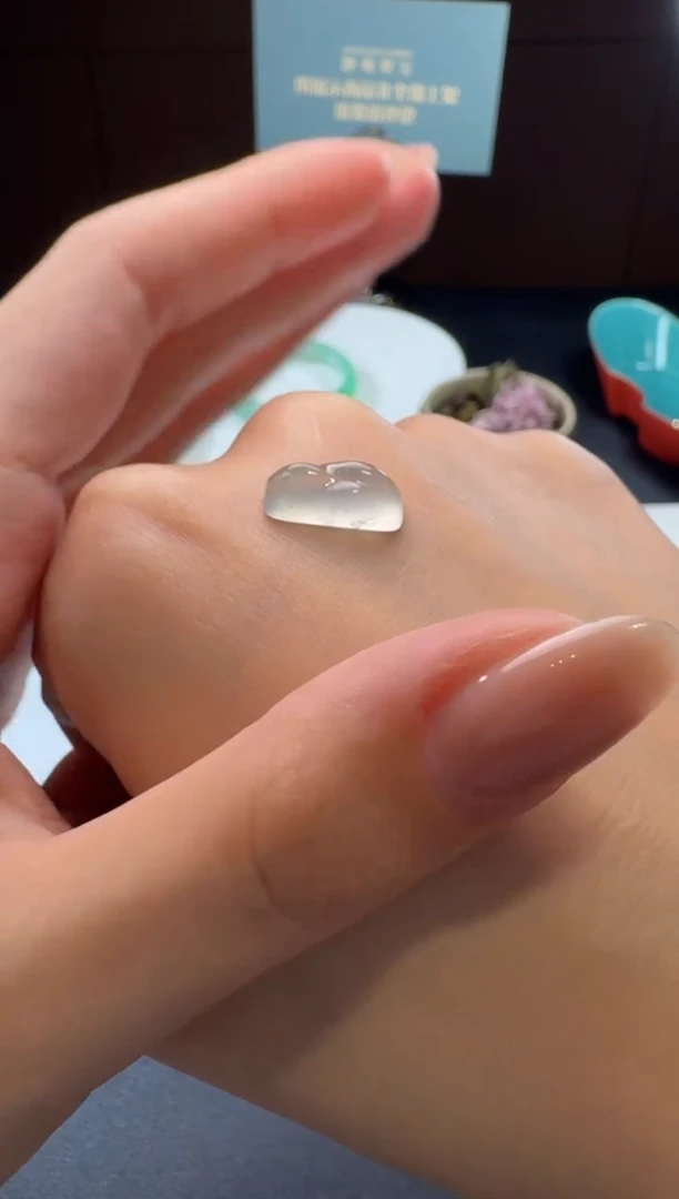 定制翡翠未镶嵌翡翠裸石