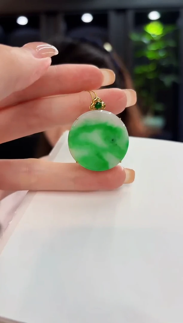 吊坠(不含链)18K金镶嵌翡翠 缅料A货/支持复检/一件