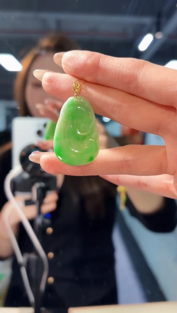 【闪购商品】翡翠颈饰18K金镶嵌缅料A货/支持复检/一件