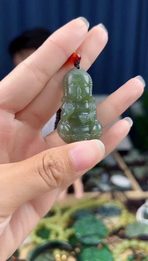 和田玉未镶嵌挂件AA拍一发一，多样性发货