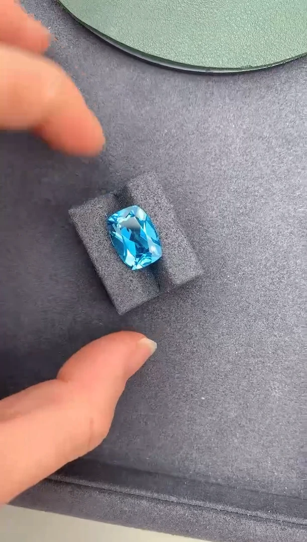 【闪购商品】托帕石裸石未镶嵌9ct托帕