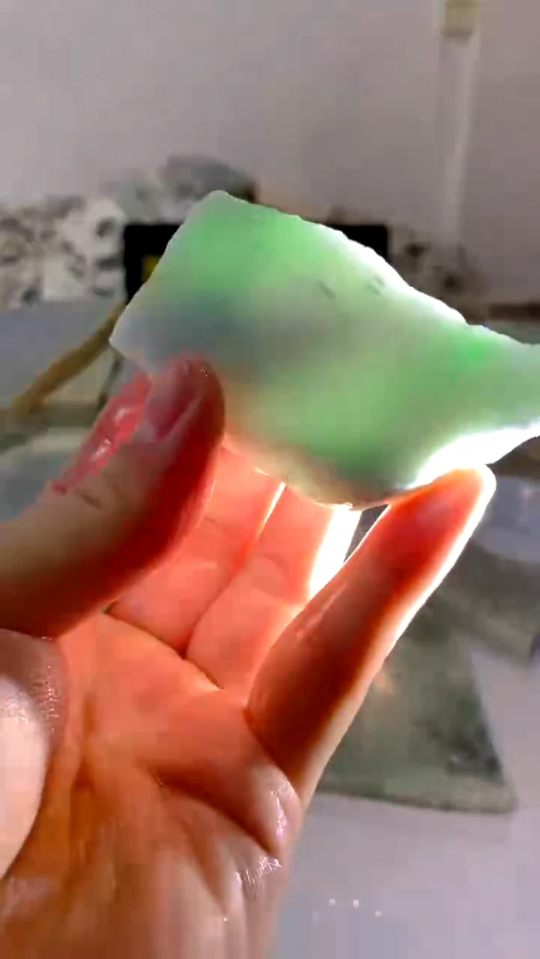 翡翠未镶嵌颈饰缅甸A货翡翠805