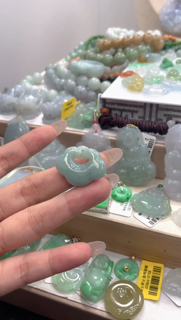 颈饰未镶嵌翡翠1717多样性发货