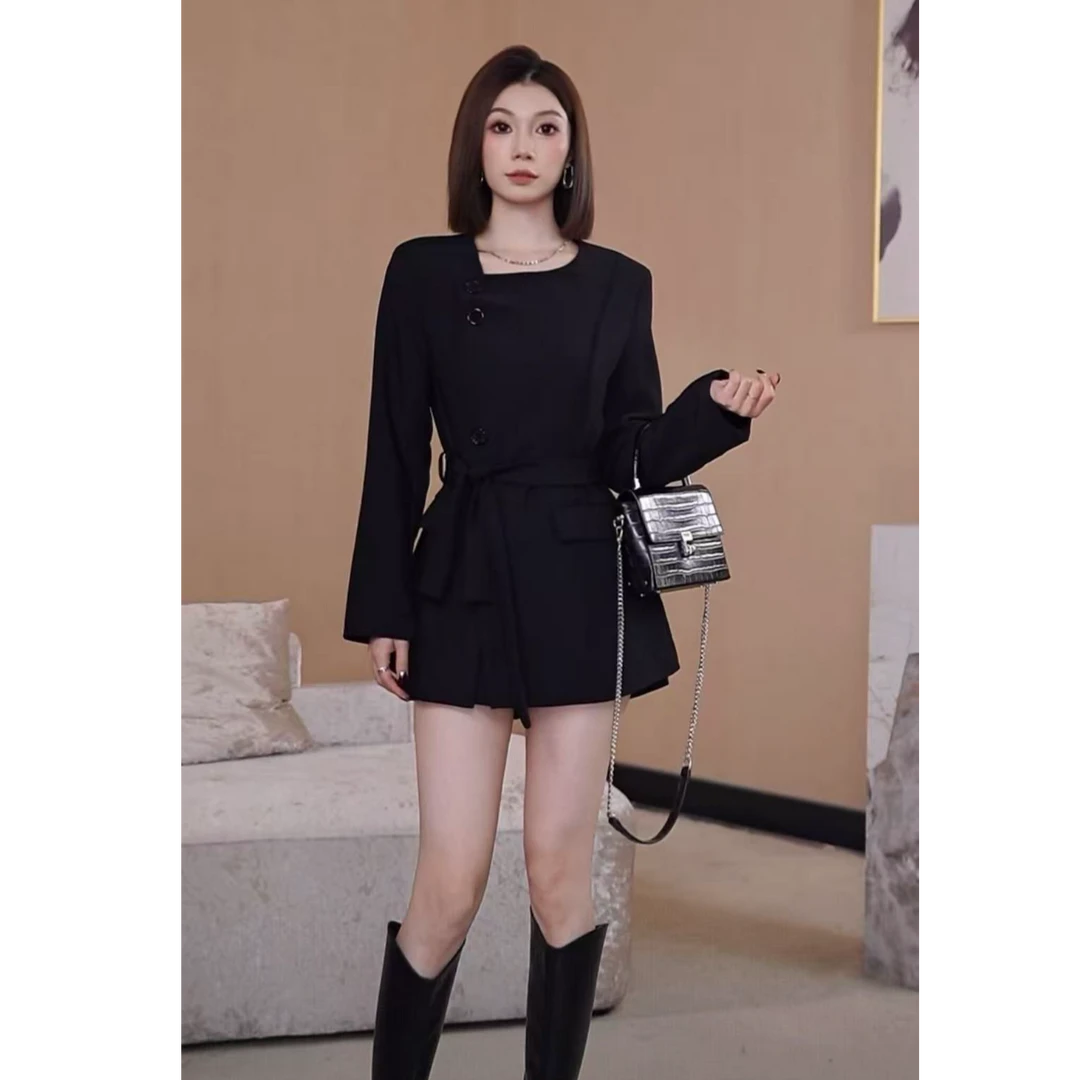 高级感时尚气质3256职业女春秋季新款洋气系带西服外套短裤套装